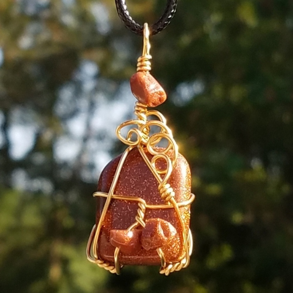 SOLD SALE!!! Sparkly Goldstone Crystal Pendant Necklace